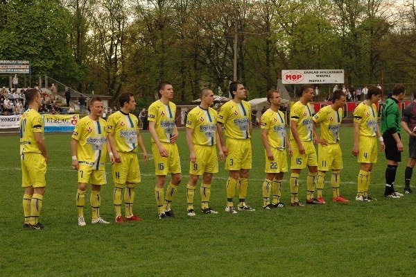 II liga: Pelikan Łowicz — Olimpia Elbląg 2:0