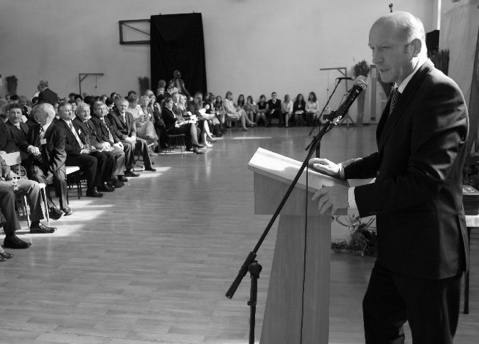 Maciej Płażyński, jedna z ofiar katastrofy pod Smoleńskiem, miał w Pasłęku wielu przyjaciół     