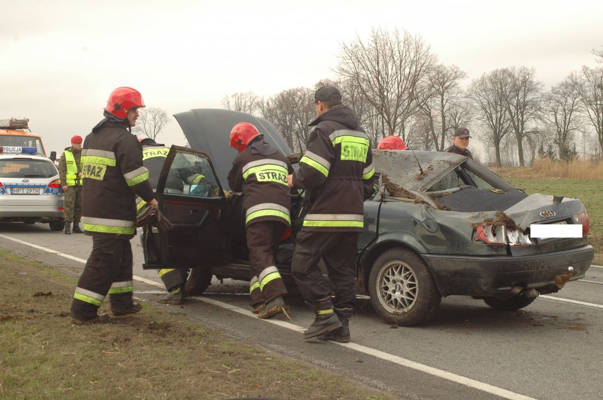 Tragiczny wypadek na drodze z Elbląga do Malborka 