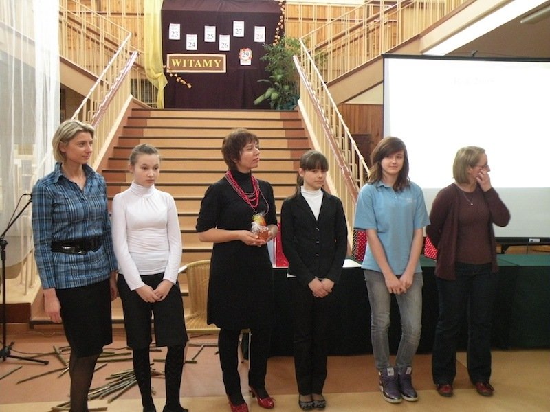 Anna Andrzejewska, uczennica SP nr 12 zwyciężyła w konkursie 
