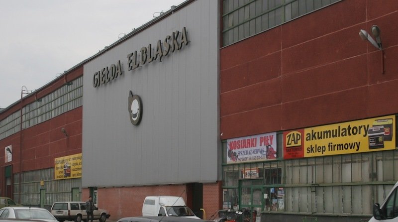 Ochroniarz Giełdy Elbląskiej zastrzelił się w pracy   