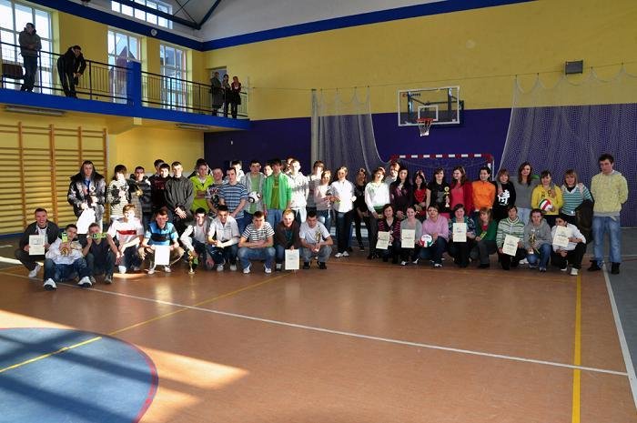 Szkolny turniej sportowy