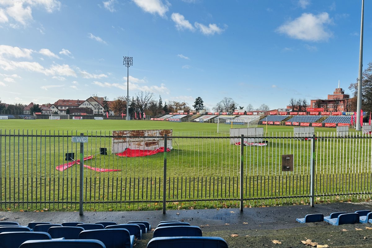 Konkurs na nazwę stadionu przy ulicy Krakusa 25. Zgłoś swoją propozycję
