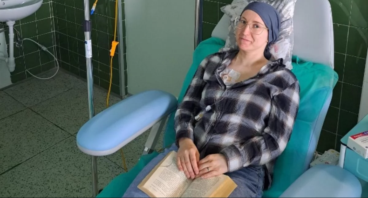 Alicja walczy z rakiem. Elbląska artystka i nauczycielka potrzebuje naszego wsparcia