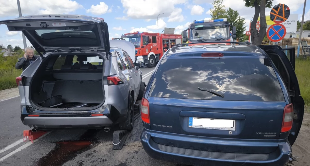 Wypadek na ul. Pasłęckiej. Cztery osoby w szpitalu