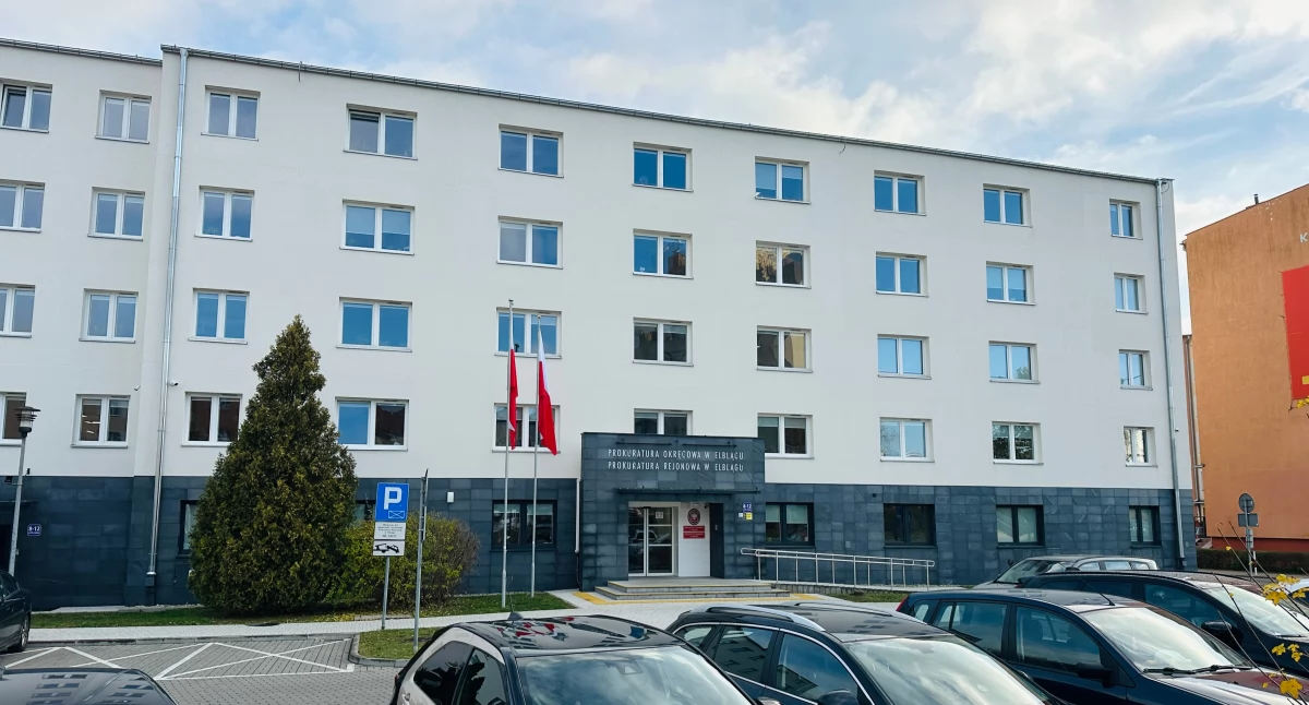 Mężczyzna wcielający się w rolę urodzinowego DJ-a stanie przed sądem