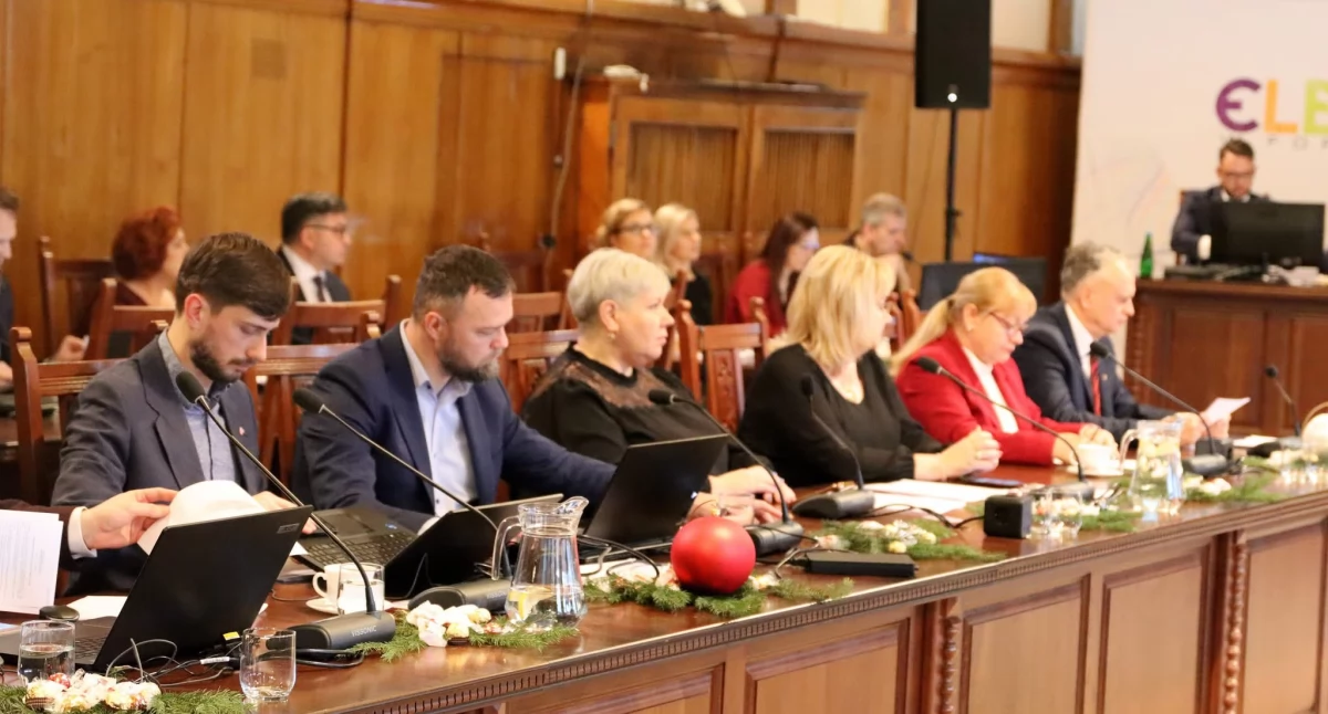Radny odszedł z PiS