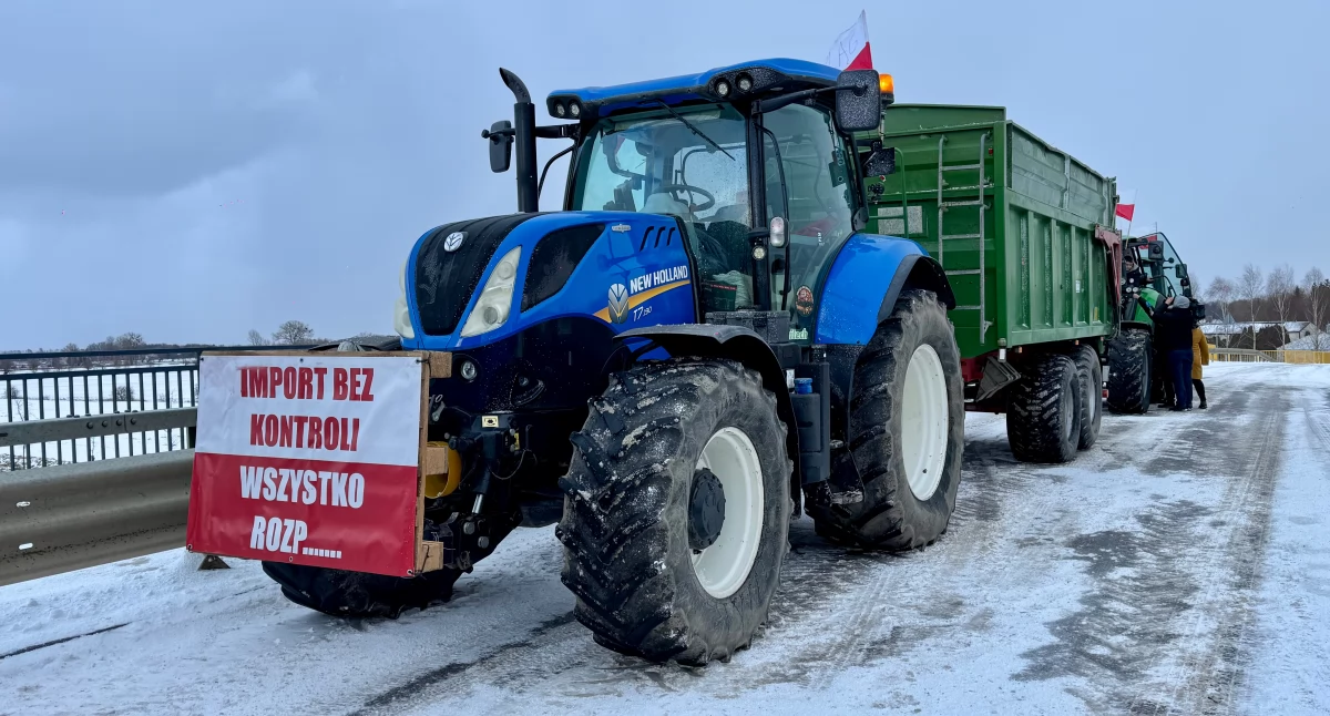 Elbląg: Protest rolników nad S7 przeciwko Mercosur