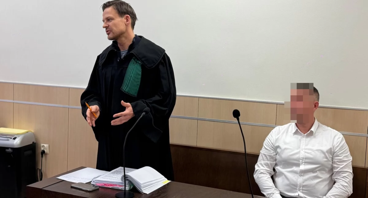 „Po co była ta pomoc w przesłuchaniu?” Policjant z Elbląga prawomocnie skazany za przemoc i groźby