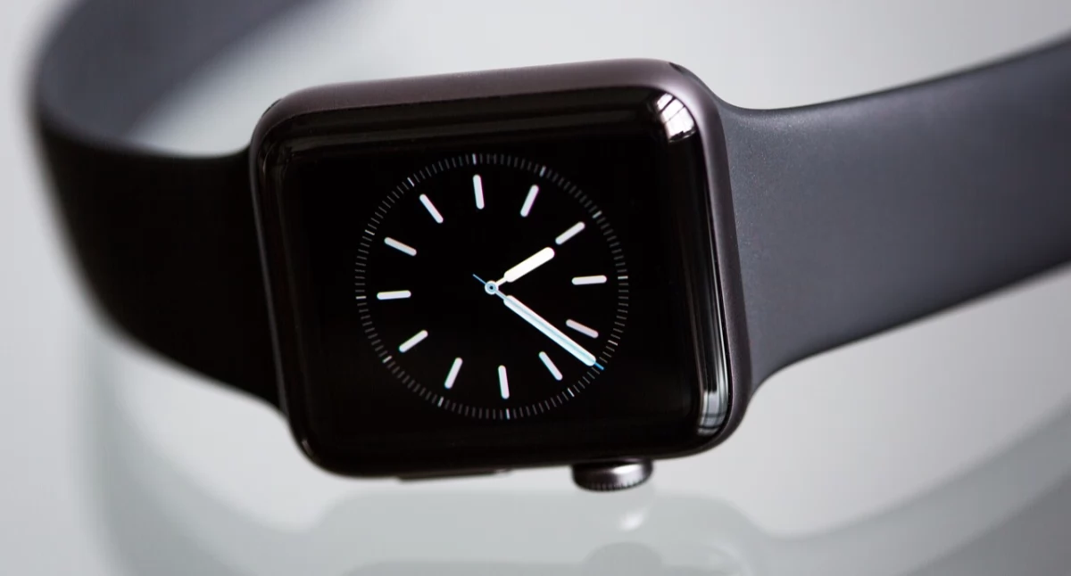 Apple Watch nie tylko do sportu. Jak dopasować go do pracy i eleganckiego stylu?