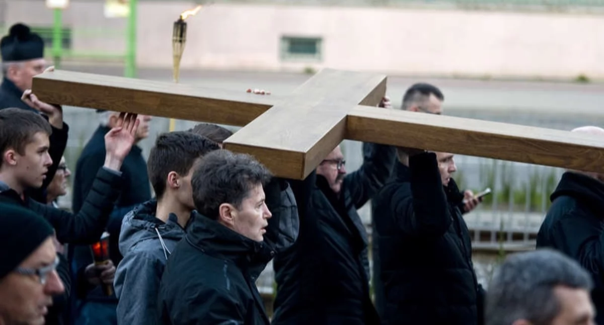 Tymi ulicami przejdzie Droga Krzyżowa w Elblągu [TRASA]