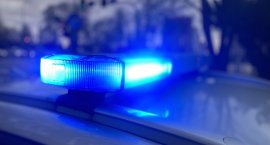 Braniewo: Zamaskowany mężczyzna groził ekspedientkom&hellip;