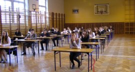 Szkoła odrzuca zarzuty: działaliśmy dla dobra uczennicy
