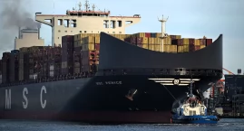 Morski gigant w Gdyni. MSC Venice zacumował przy Nab&hellip;
