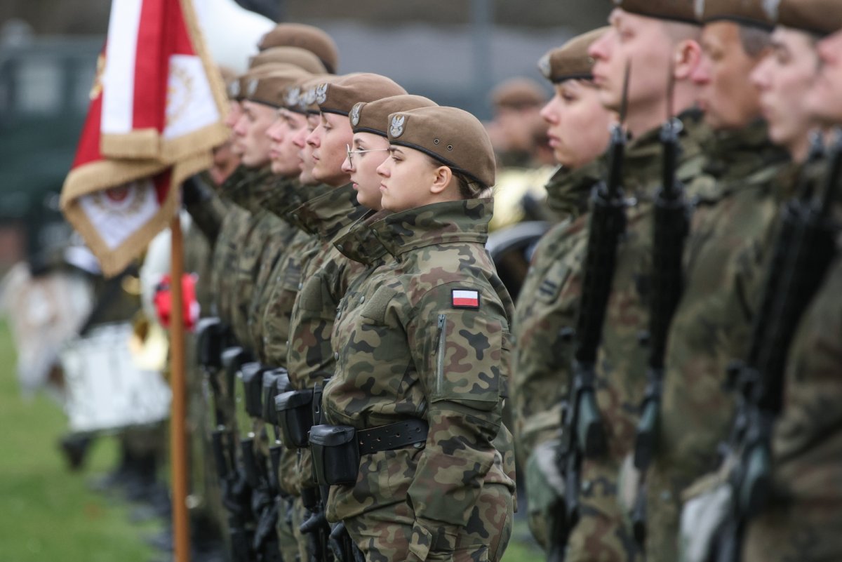 Podwyżki dla żołnierzy. Ile dostanie szeregowy? 
