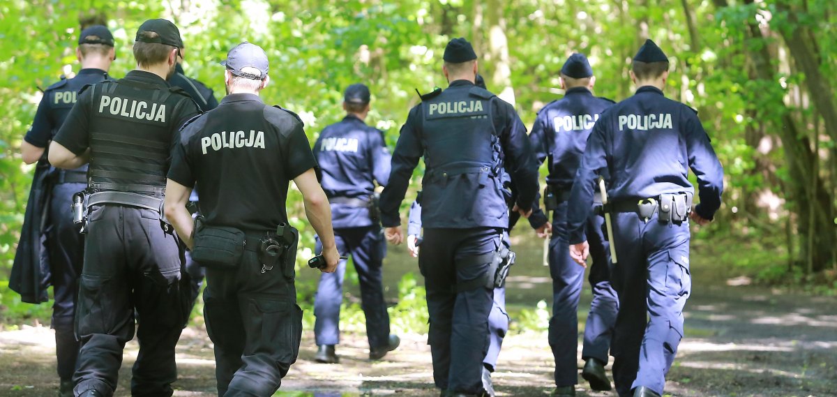 Niezidentyfikowany obiekt spadł z nieba. Policja przekazała najnowsze szczegóły
