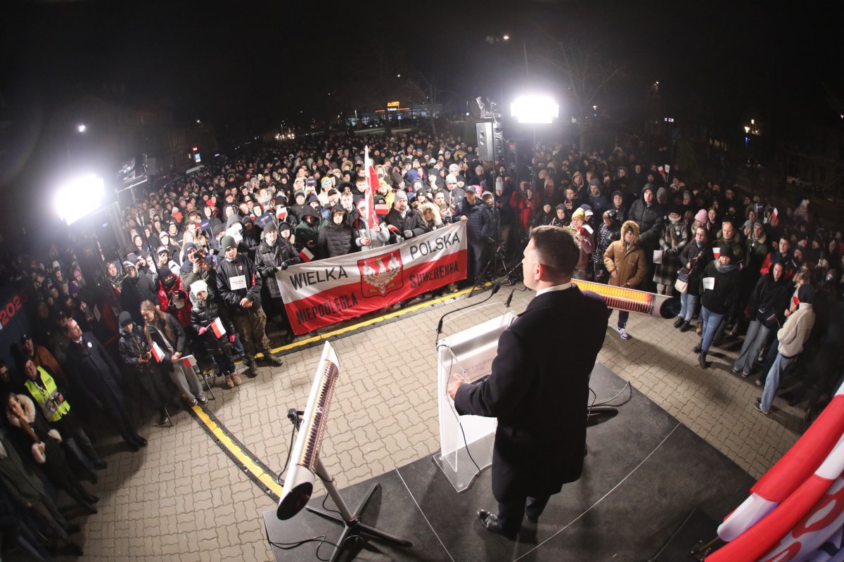 Karol Nawrocki czy Sławomir Mentzen w drugiej turze? [SONDAŻ]