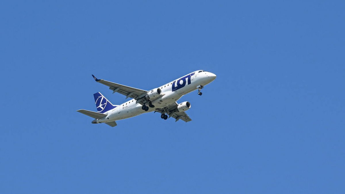 LOT na rozdrożu: Airbus czy Embraer?