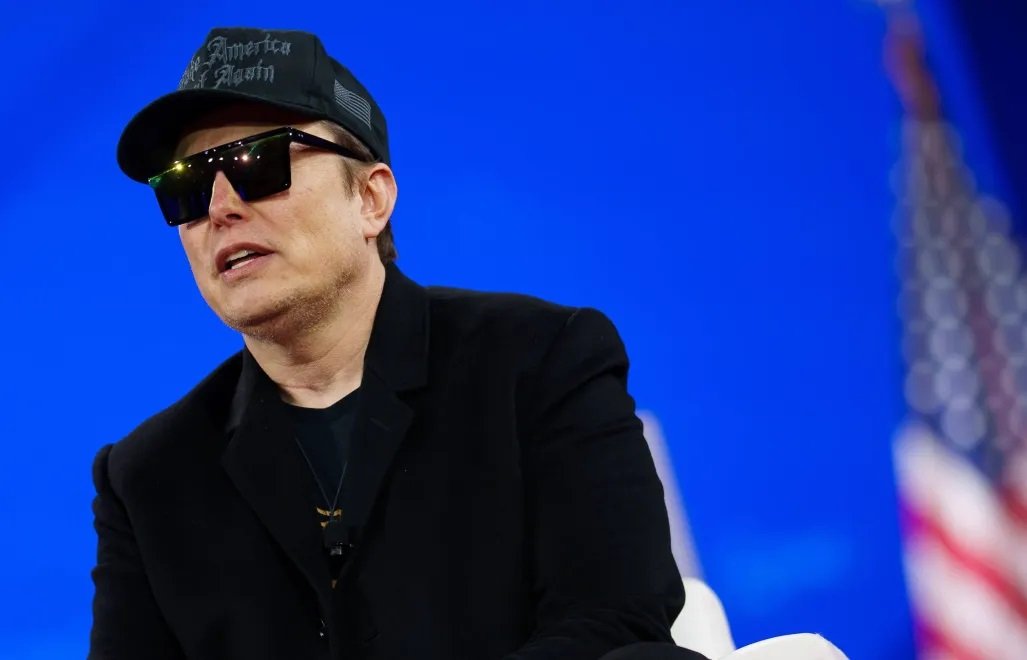 Historyczna misja coraz bliżej – Musk ogłasza datę lotu na Marsa!
