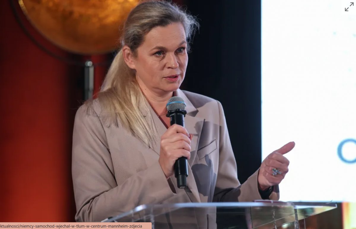 Karol Nawrocki zapowiada zmiany w edukacji. Barbara Nowacka odpowiada