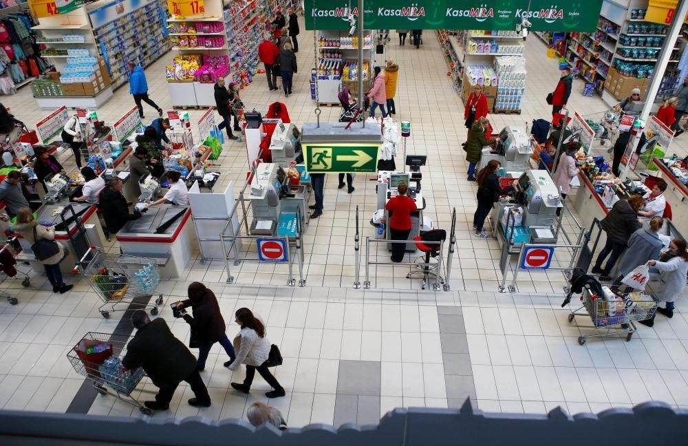 Hipermarkety pokonały dyskonty. Tak zaczyna się rewolucja