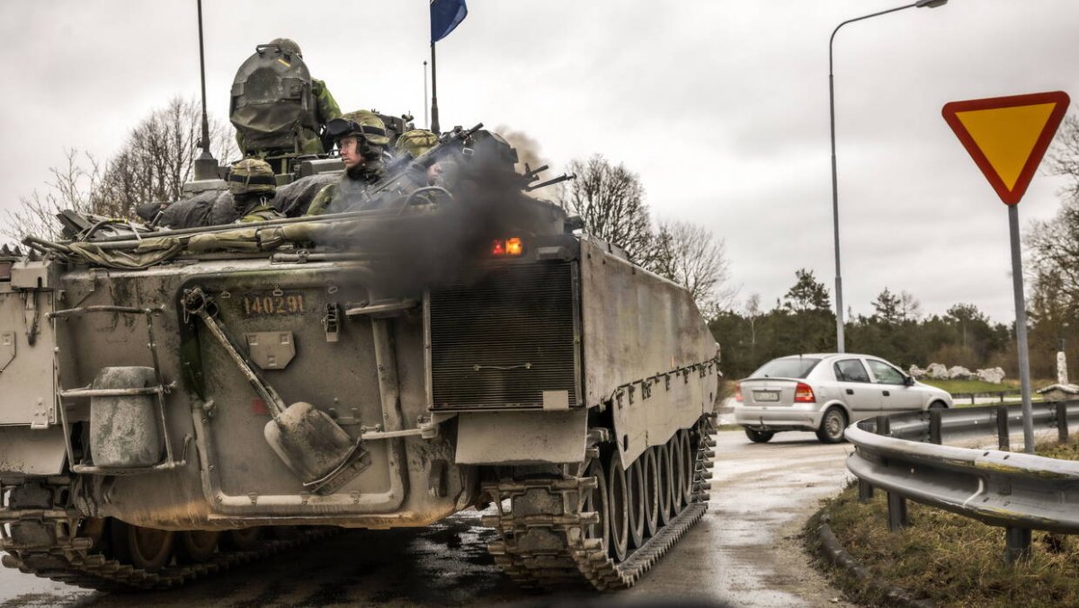 Szefowa dyplomacji nie wykluczyła wysłania wojsk na Ukrainę