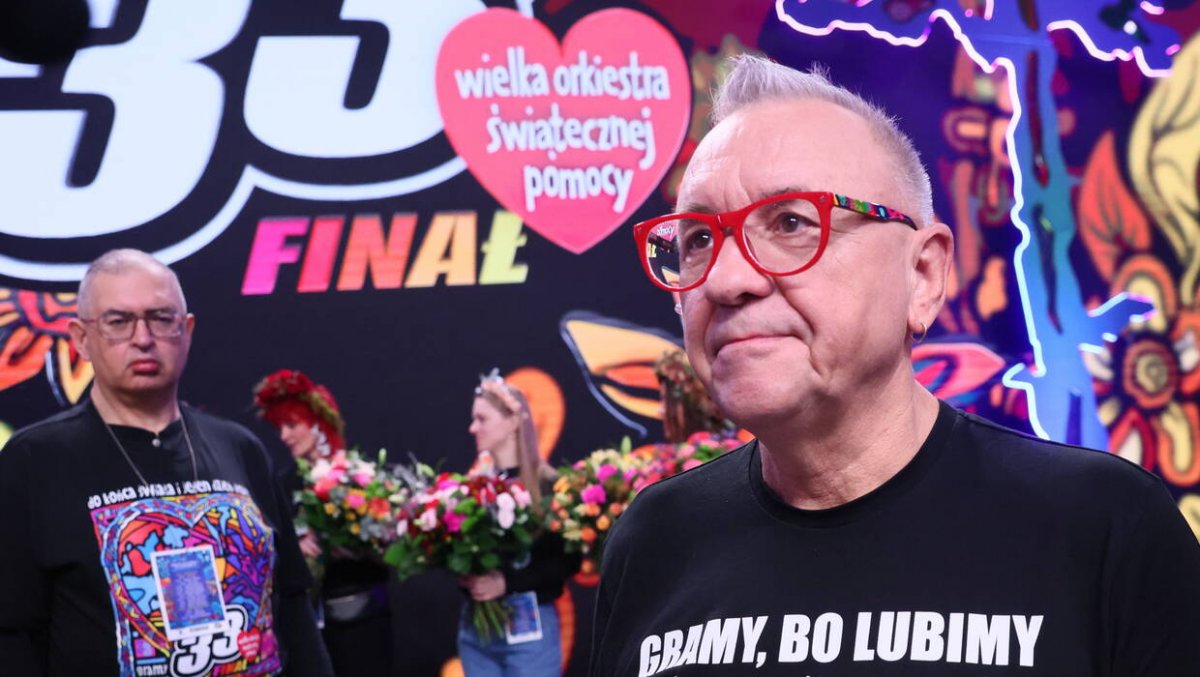 Kulisy zatrzymania 66-latki za wpis o Owsiaku. Ekspert: 