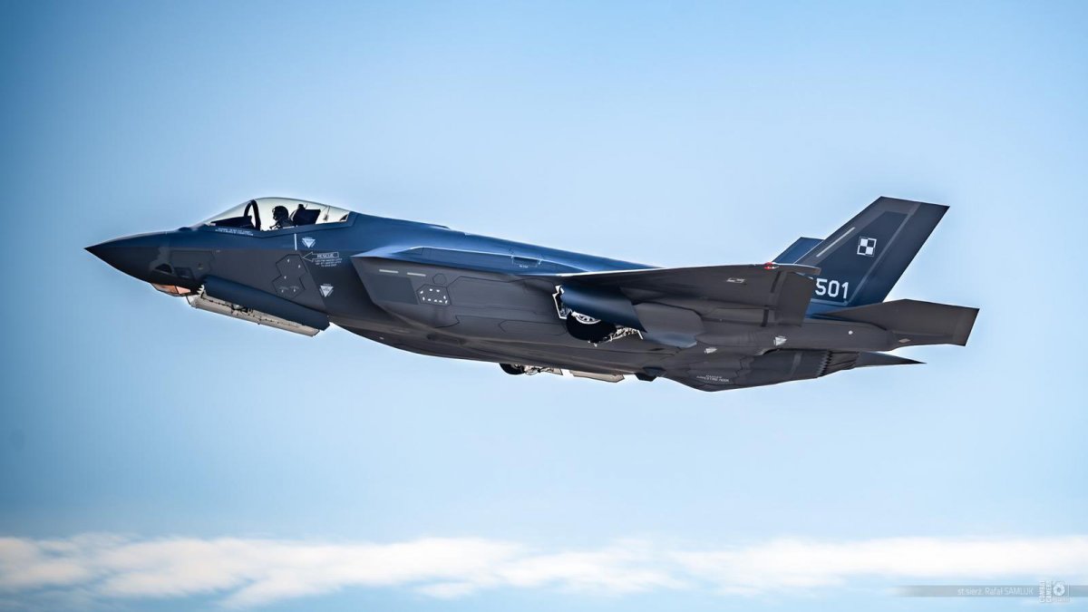 Polscy piloci polecieli F-35. Trwają szkolenia
