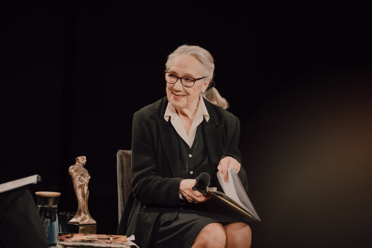 Aktorka Maja Komorowska odebrała nagrodę GUSTAW w Teatrze Dramatycznym