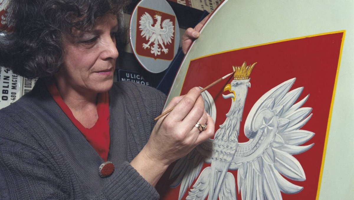 Symboliczny powrót: 35 lat od odzyskania korony przez polskiego orła