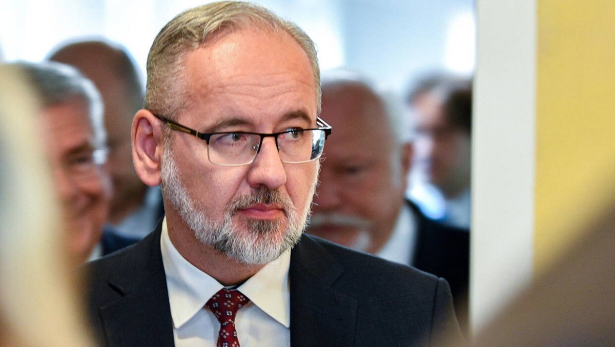 Niedzielski skazany za ujawnienie danych lekarza