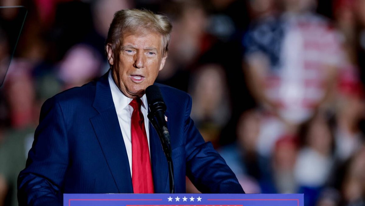 Wiec Donalda Trumpa. 