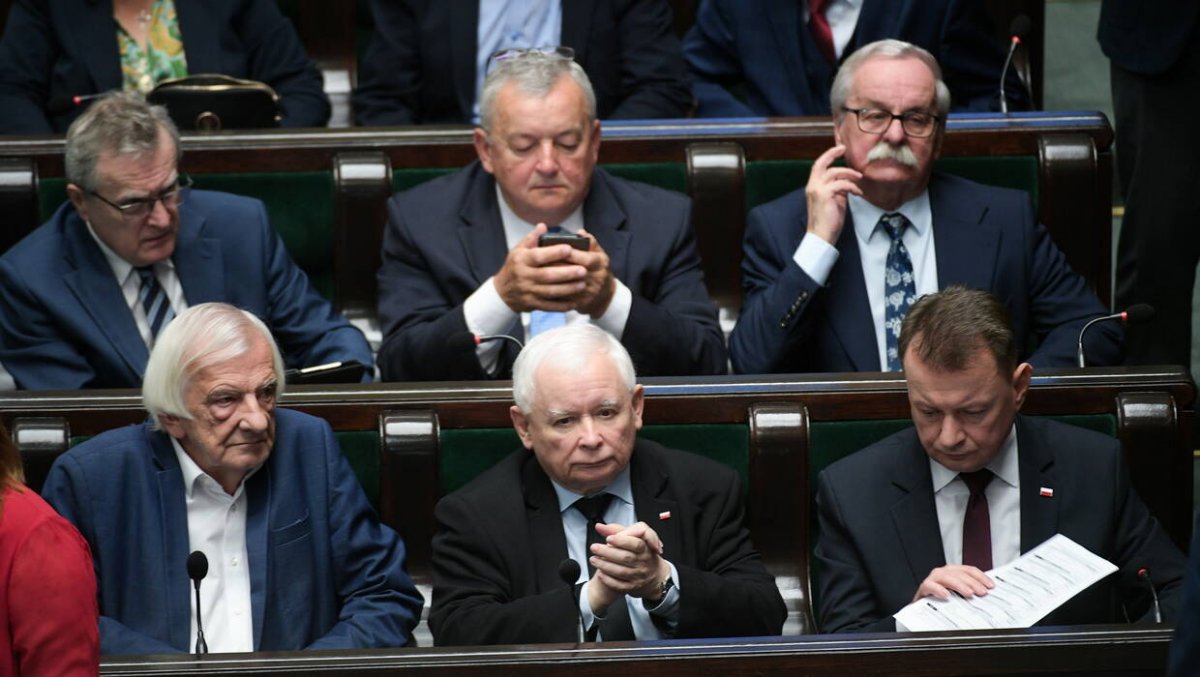 Partie wybierają swoich kandydatów
