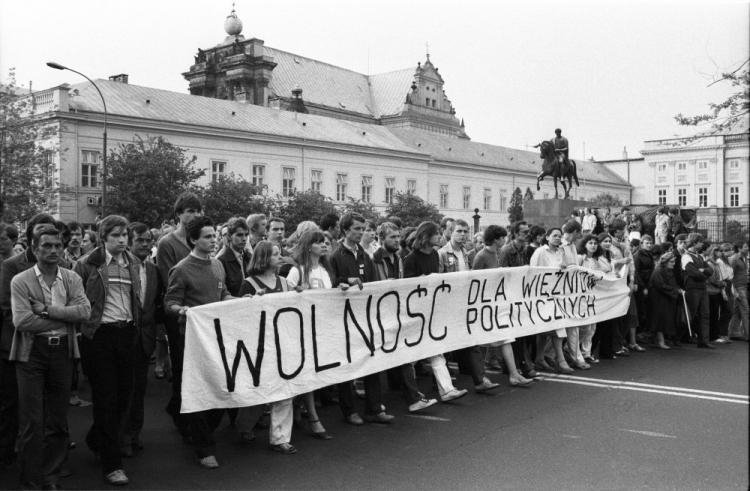 Władze Gdańska nie chcą upamiętnić studentów Sierpnia