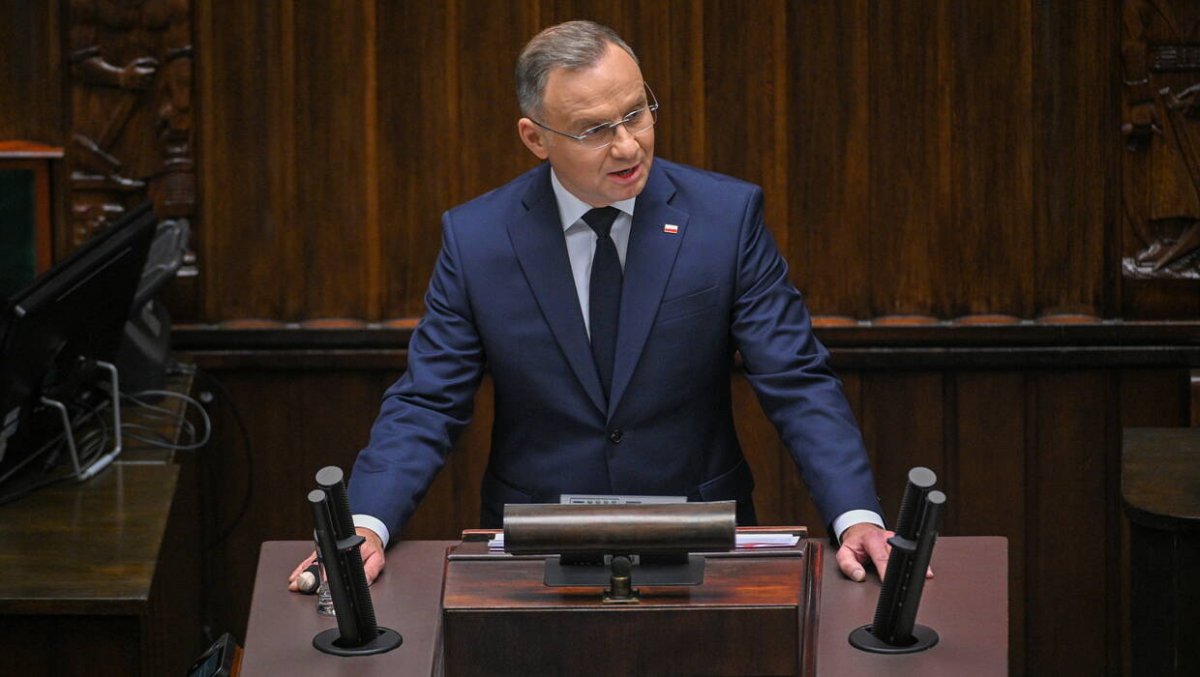 Pojedynek prezydenta z rządem