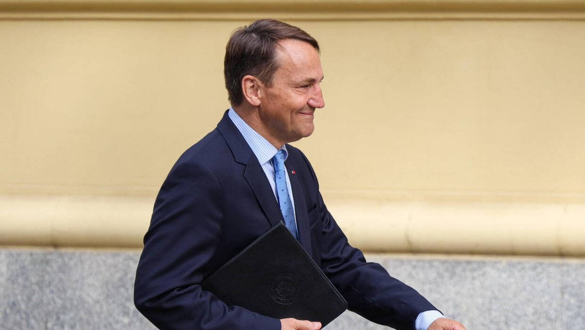 Radosław Sikorski spotkał się z szefem brytyjskiej dyplomacji; tematem m.in. wsparcie dla Ukrainy