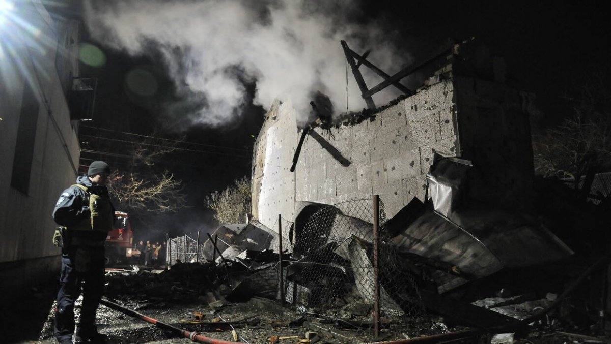 Rosyjski atak na Lwów. Są zabici, ranni, zniszczone budynki