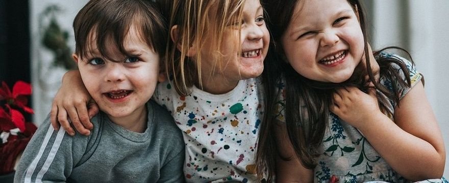 Będzie 800 plus dla wybranych? Świadczenie 500 plus może zniknąć?
