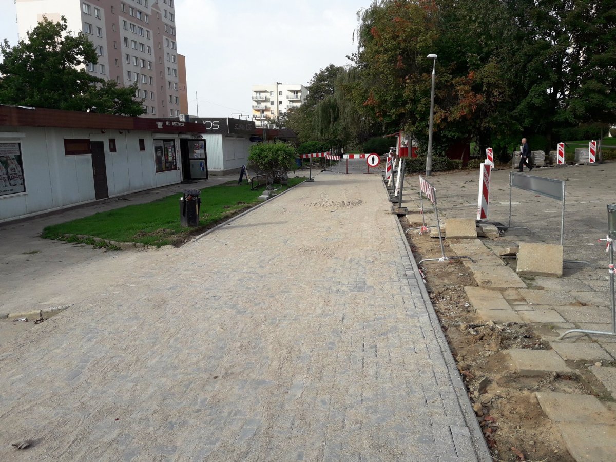 Fotomigawka: po co komu tak szeroki chodnik