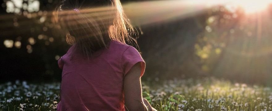 NAJLEPSZE domowe sposoby osoby na oparzenia słoneczne u dzieci
