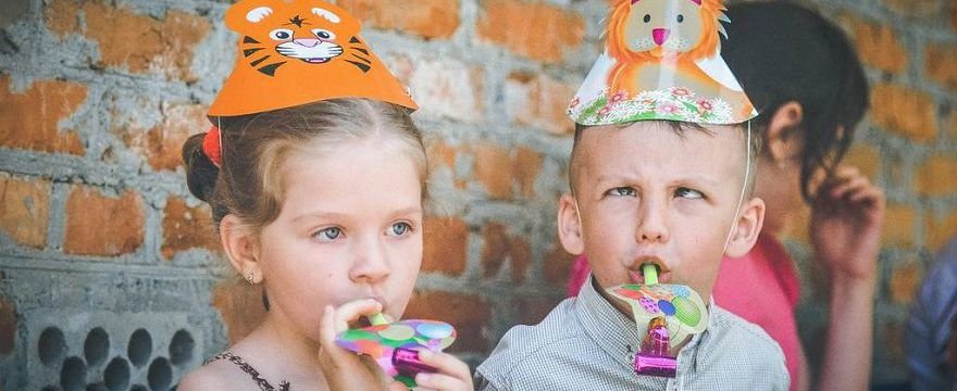 Ospa party: moda czy dobry sposób na nabycie odporności? To WAŻNE
