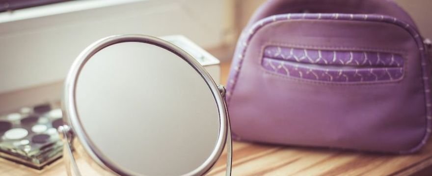 Kosmetyczka mamy: 8 rzeczy z apteki, które zastąpią kosmetyki