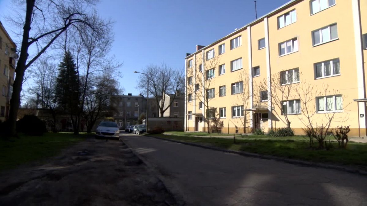 Nietrzeźwa matka zaatakowała ratowników medycznych. Miała we krwi 1,8 promila alkoholu