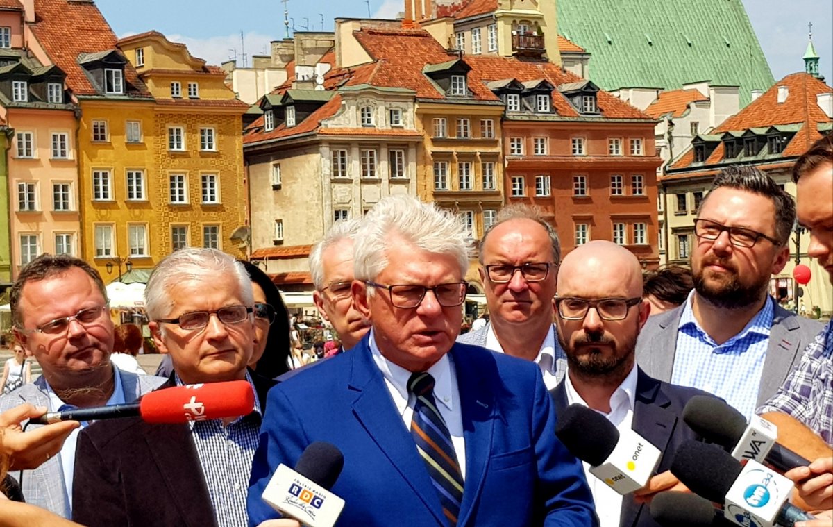 Dość niszczenia Polski kłótnią dwóch partii!
