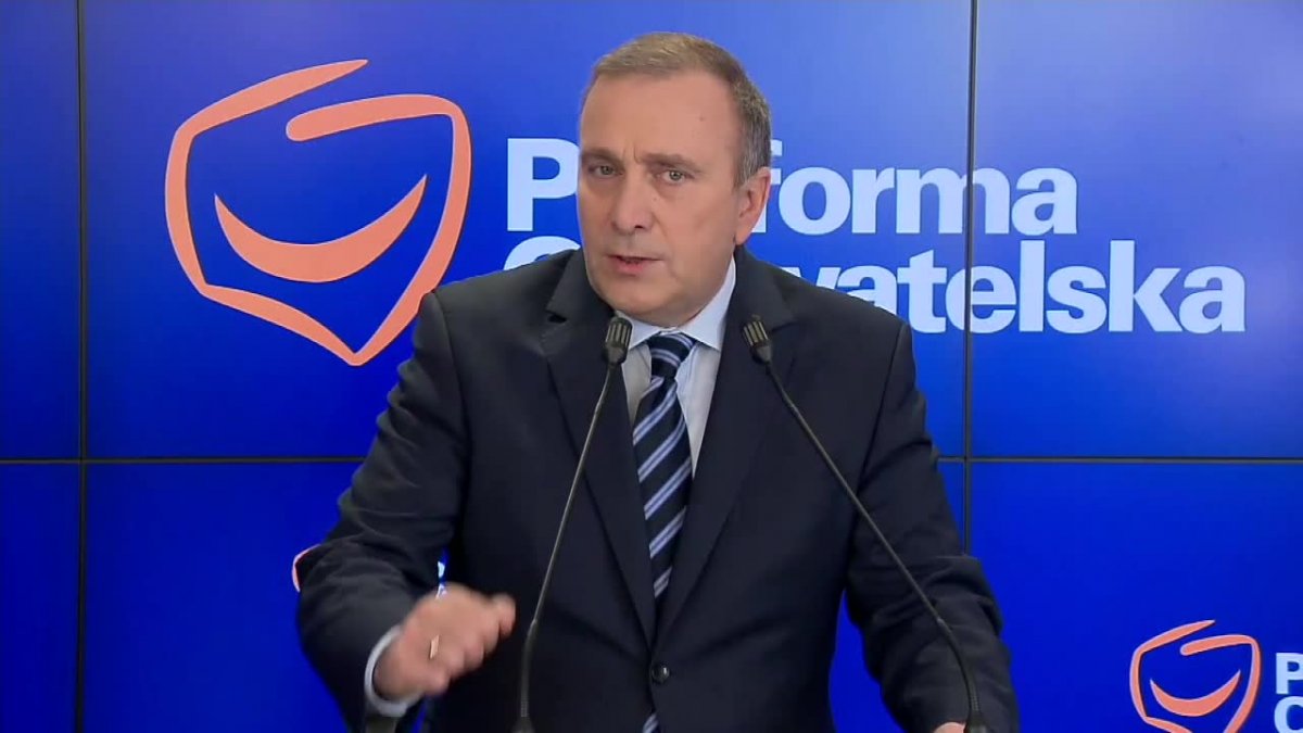 G. Schetyna o nagrodach PiS: Przeprosiny nie wystarczą, do 15 maja pieniądze powinny zostać zwrócone Polakom