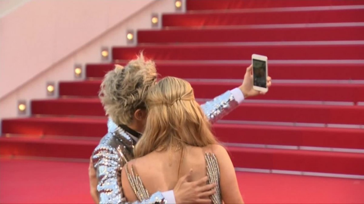 Zakaz selfie na festiwalu filmowym w Cannes