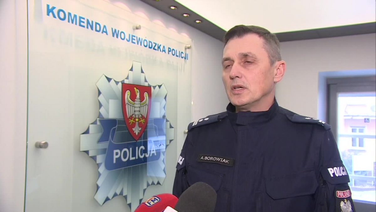 Antyterroryści pomylili adresy, teraz policja przeprasza. 