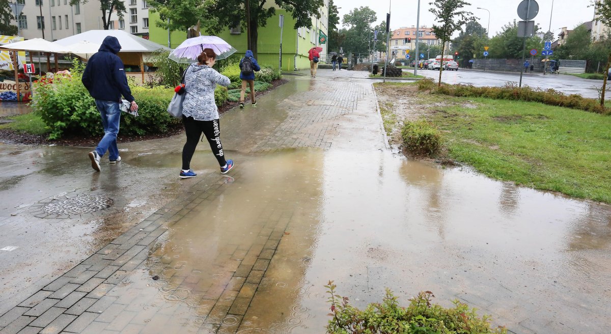 Deszczowy weekend z temperaturą na plusie