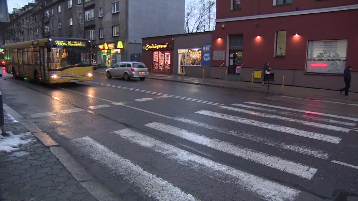 Autobus potrącił kobietę na przejściu dla pieszych w Zabrzu. Kierowca był pod wpływem amfetaminy