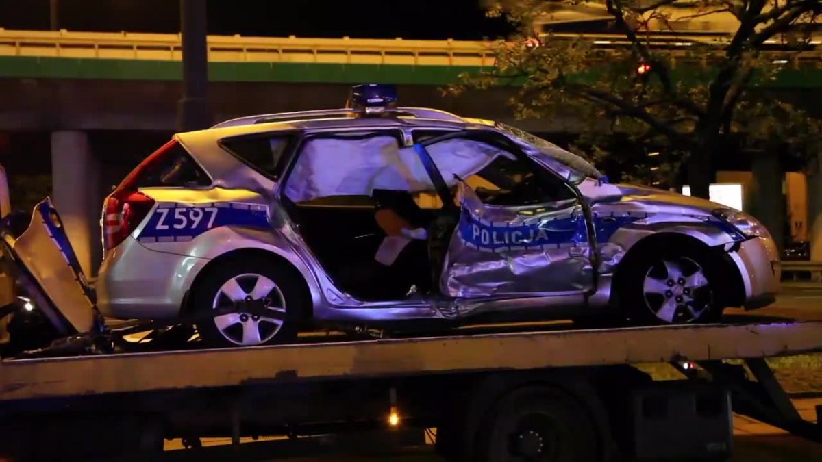 Wypadek radiowozu eskortującego kolumnę BOR z szefem NATO